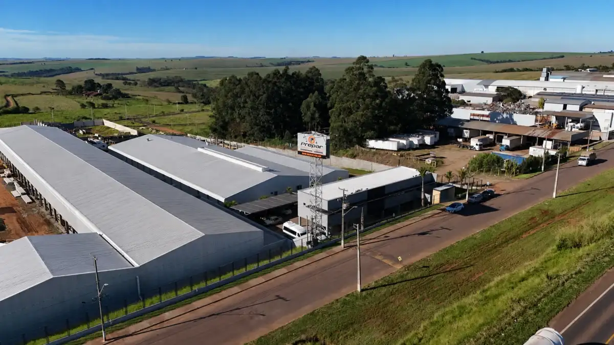Vista aérea da sede da Prepar Engenharia em Sabáudia, Paraná